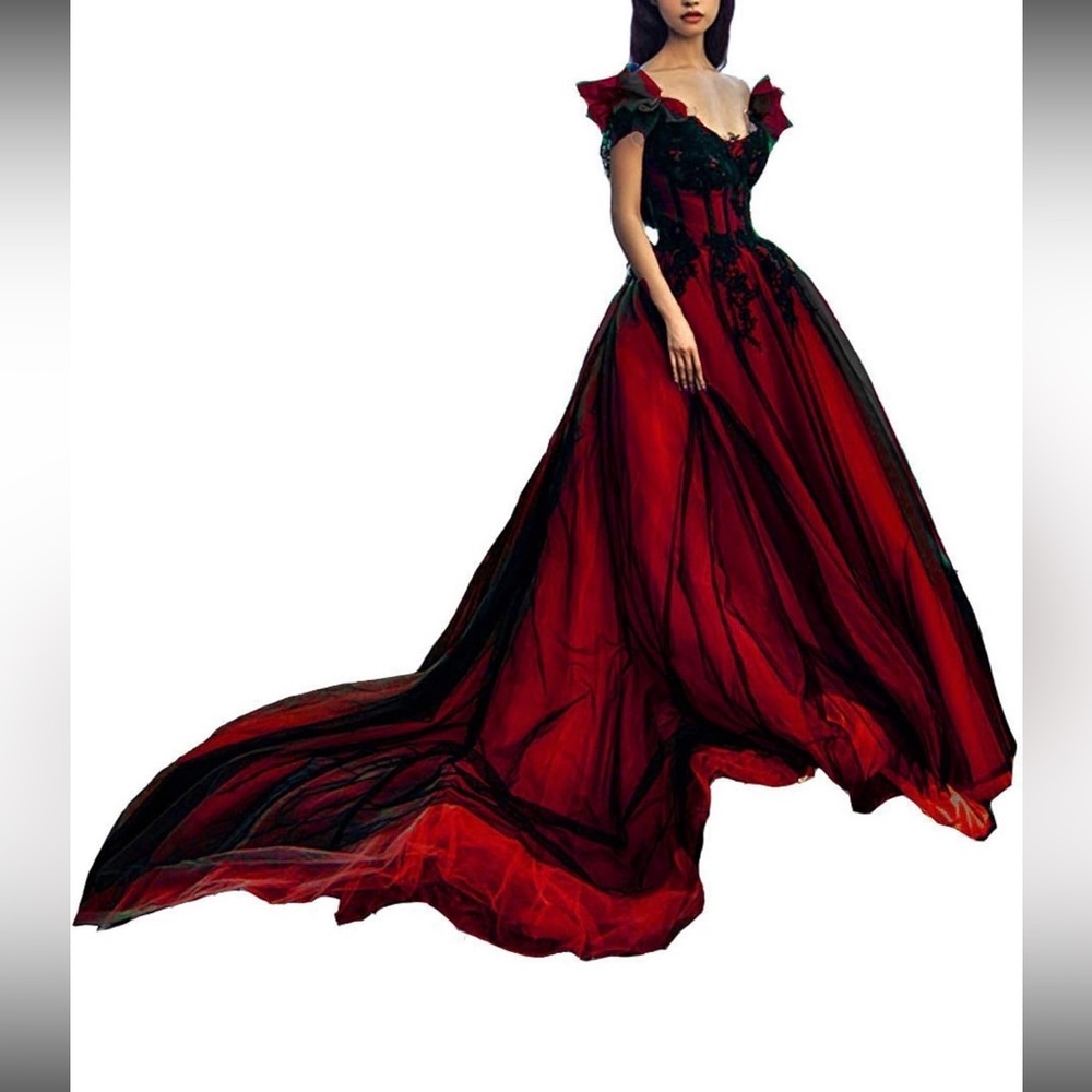 Ball Gown, Kivary